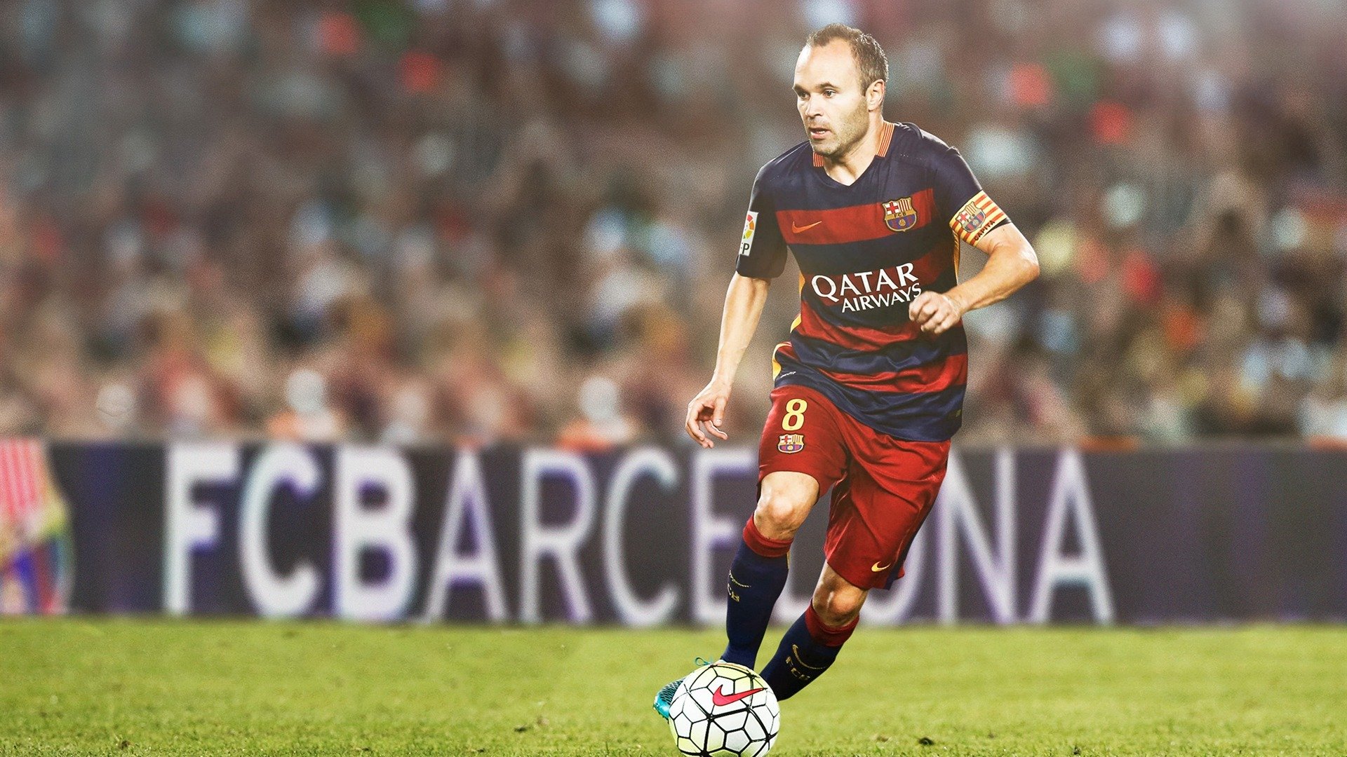 女足比赛选手赛场表现稳定，球迷欣喜观望，女足表现很亮眼